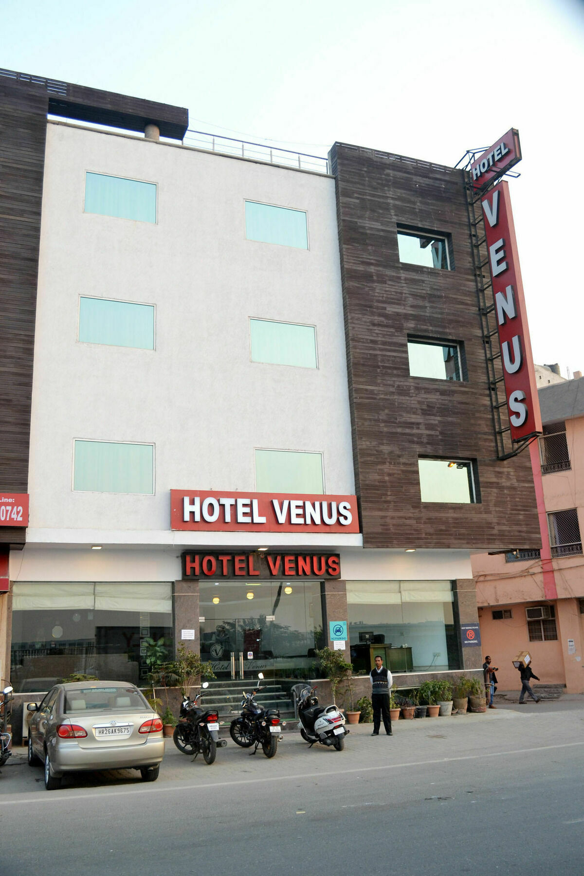 Hotel Smart Plaza Delhi Airport Nova Deli Exterior foto